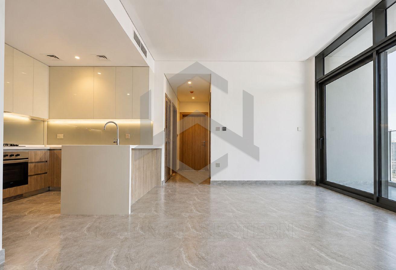 Peninsula Two 2BR, Semi-Furnished, Burj&Canal View — 3