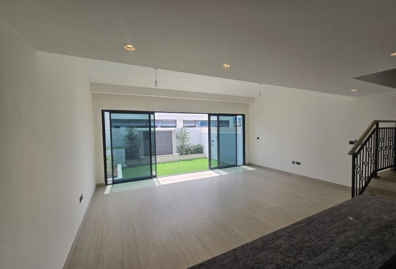 Brand New 4BR Townhouse, Spacious, Prime Location — 2