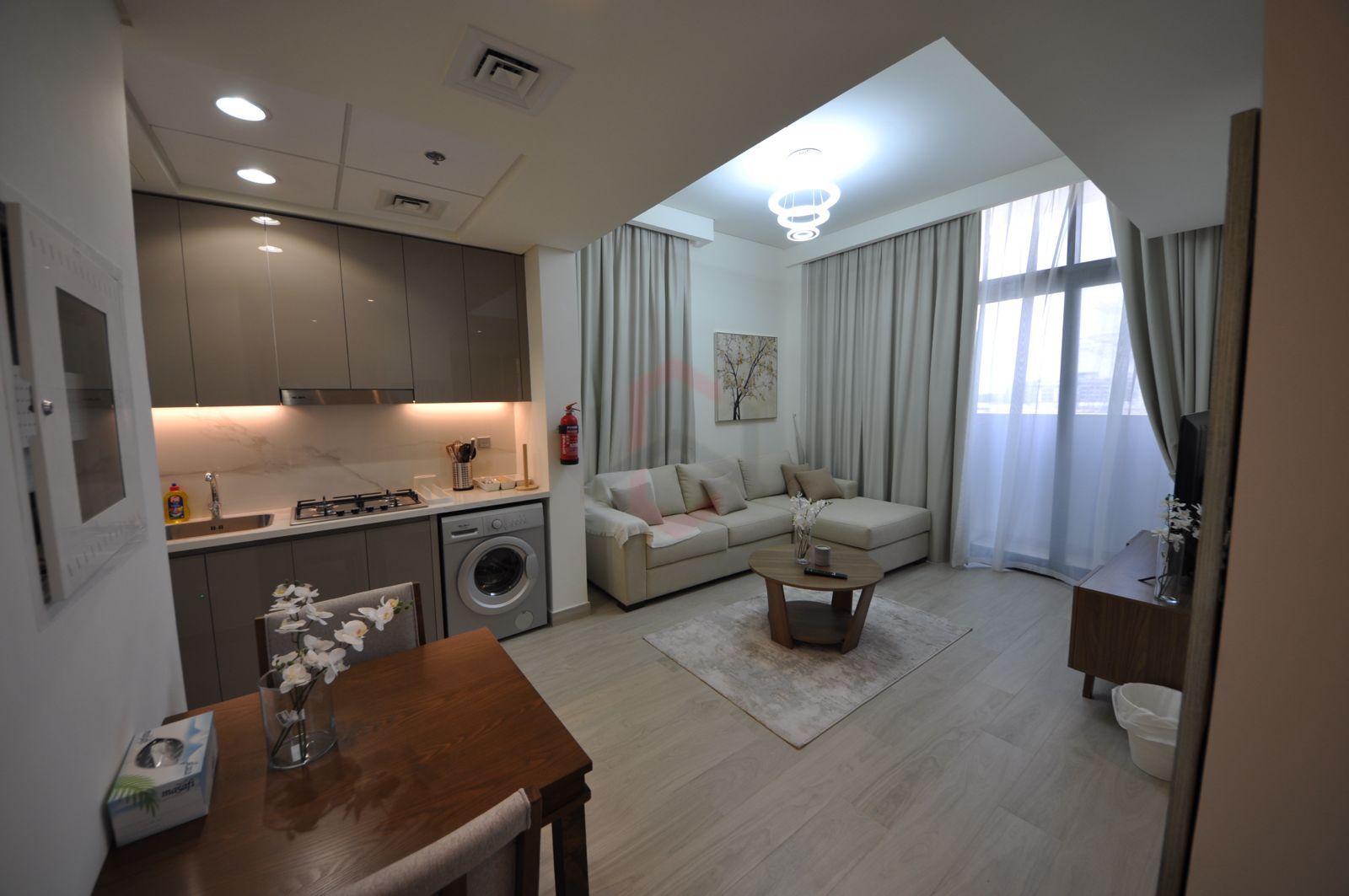 Fully- furnished 1BR | Vacant & Ready| Pool View — 2