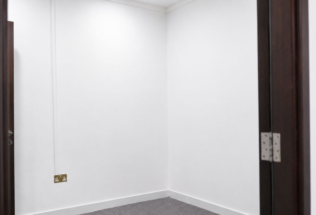Retail Shop | Fitted | Unfurnished | Carpeted — 2