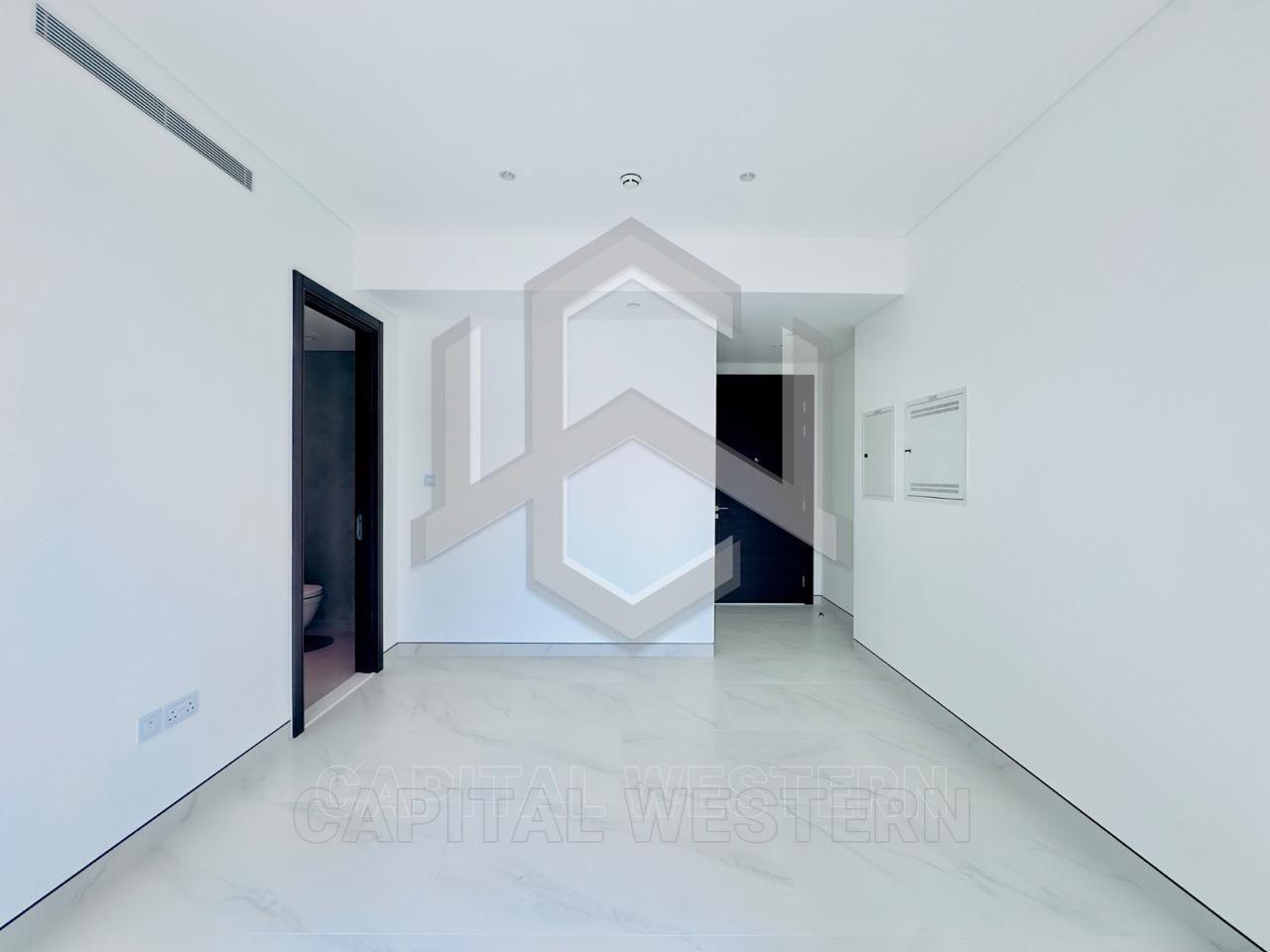 Spacious 1BR | Prime Location | Ready to Move