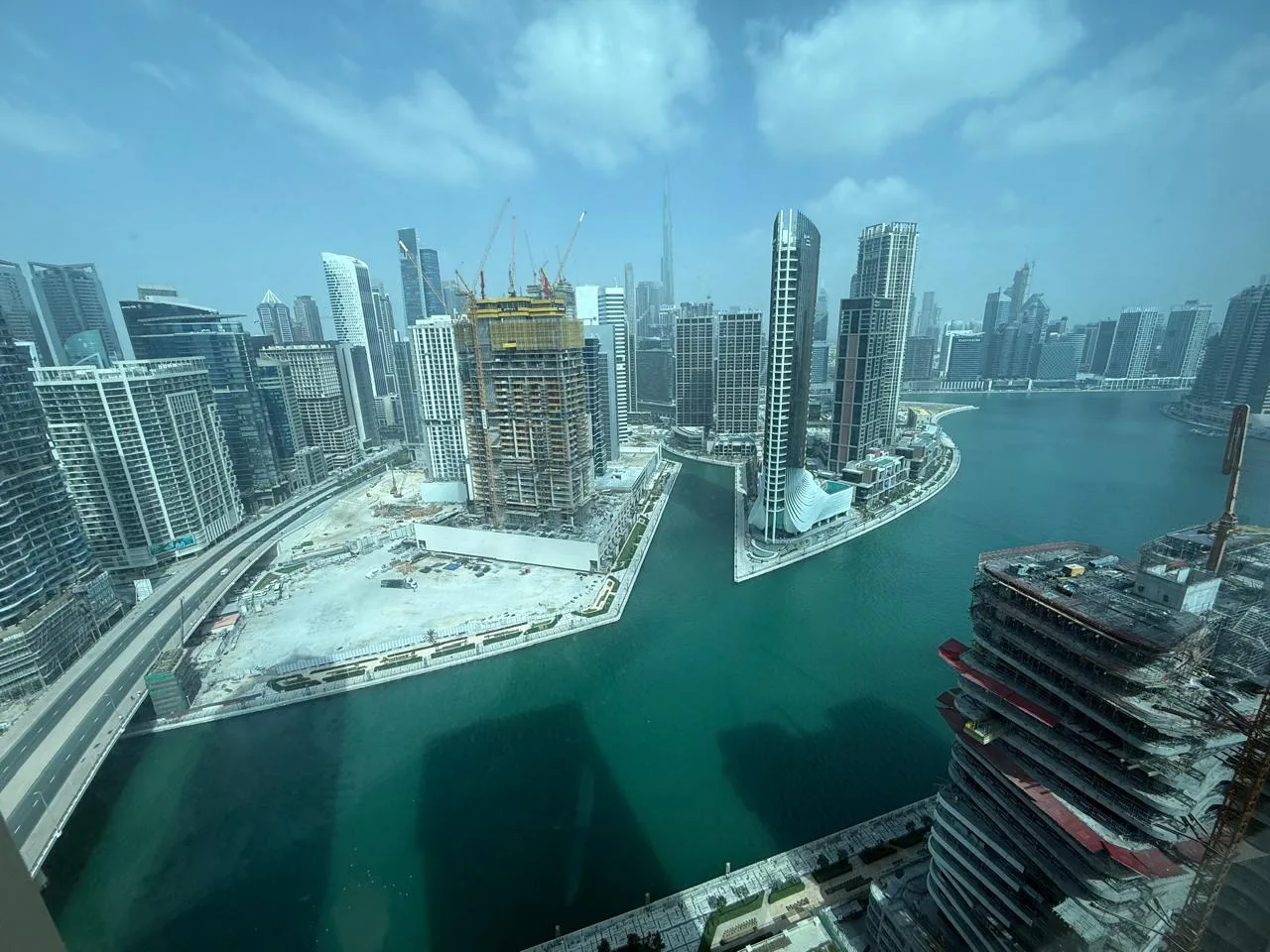 Vacant, Burj Khalifa &amp; Canal View, Prime Location — 2
