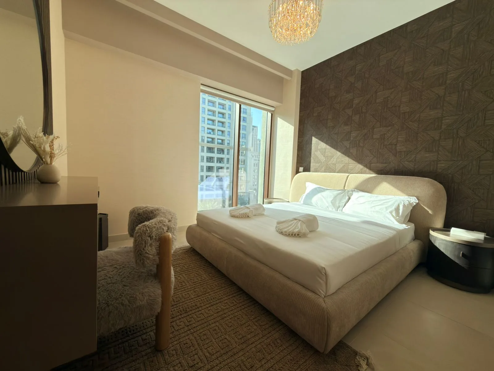 Modern 2BR Apartment, Ready to Move, Furnished — 4