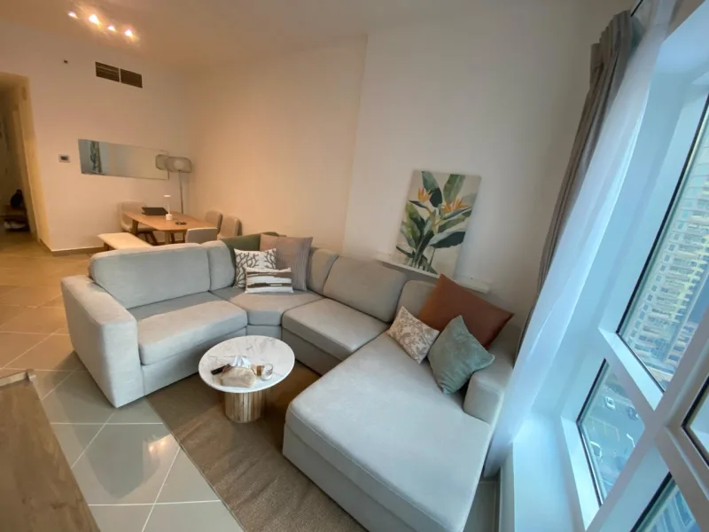 LAKE VIEW, UNFURNISHED 2BR+MAID, READY TO MOVE