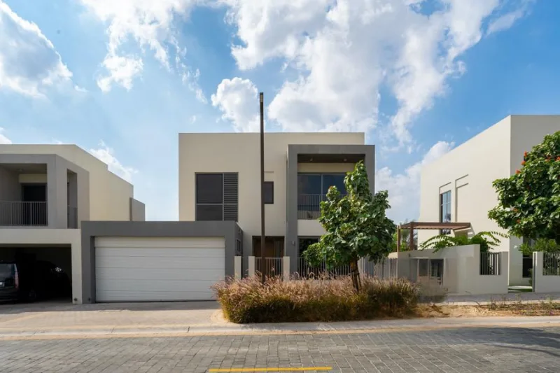 Unfurnished | Ready to Move | Good Location