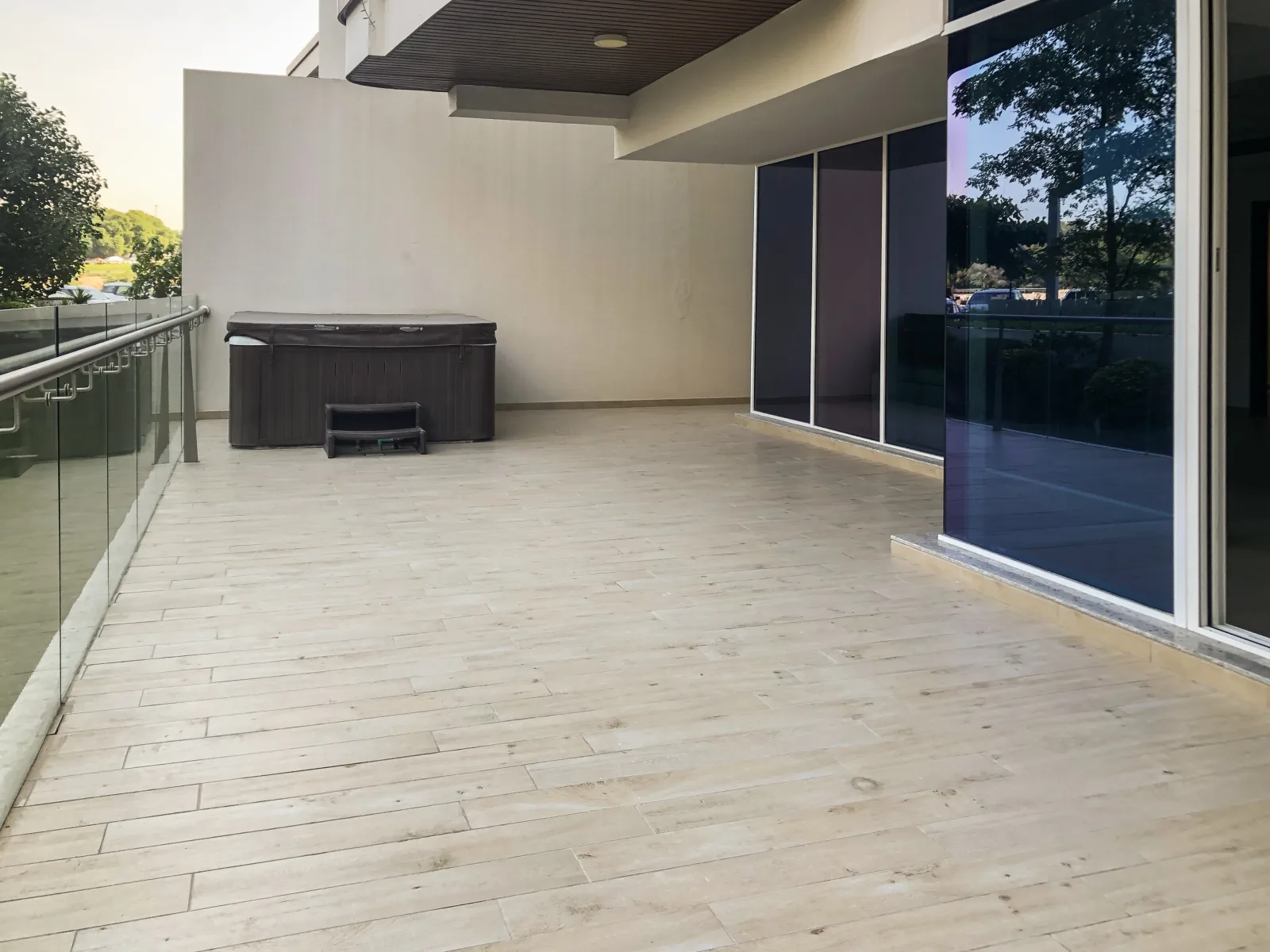 Private Jacuzzi | Spacious 4BR | Fitted Kitchen — 4