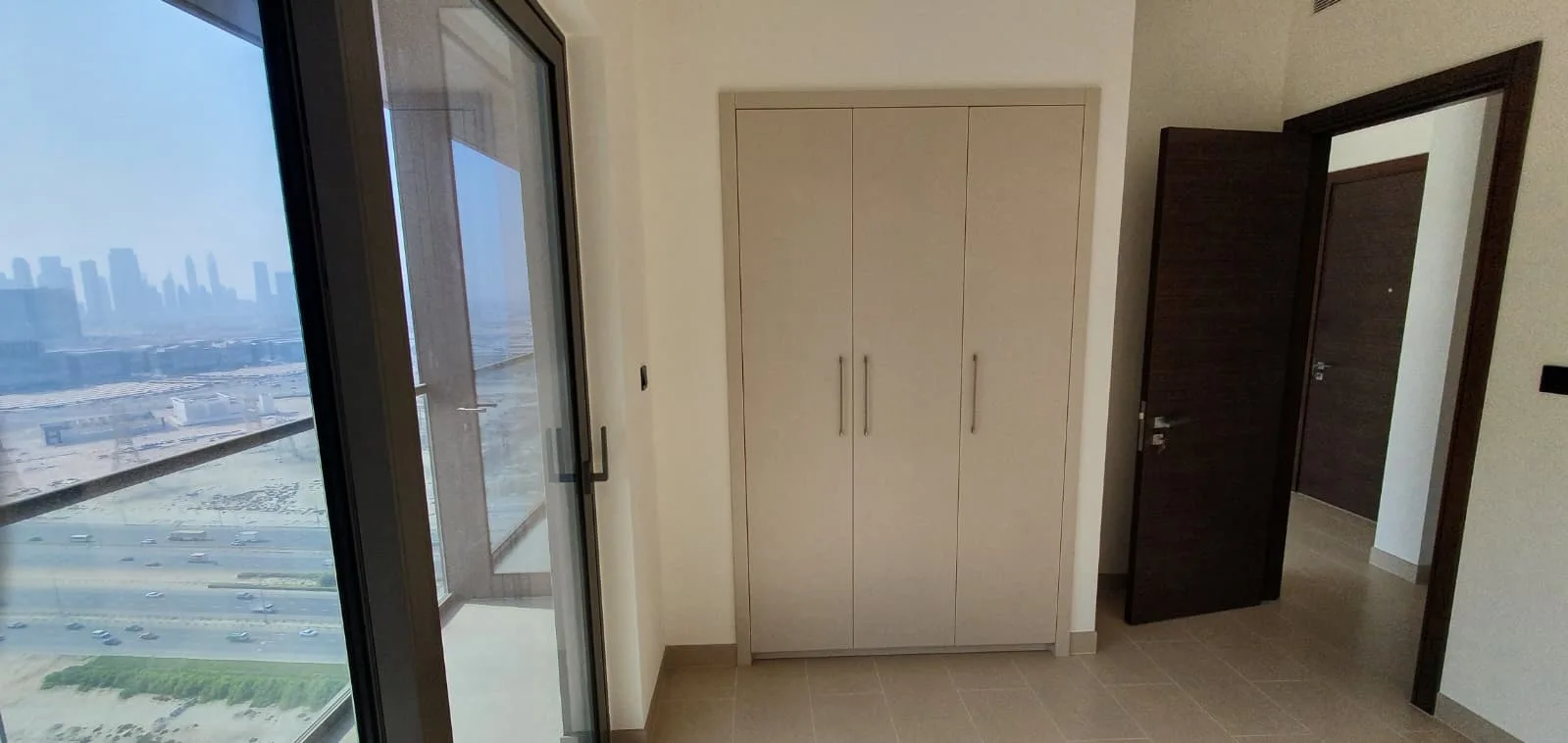 Burj View | High Floor | Unfurnished — 2