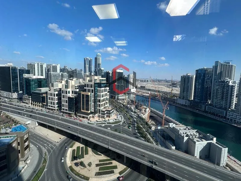 Excellent Investment | Fitted | Prime Location | Business Bay — 4