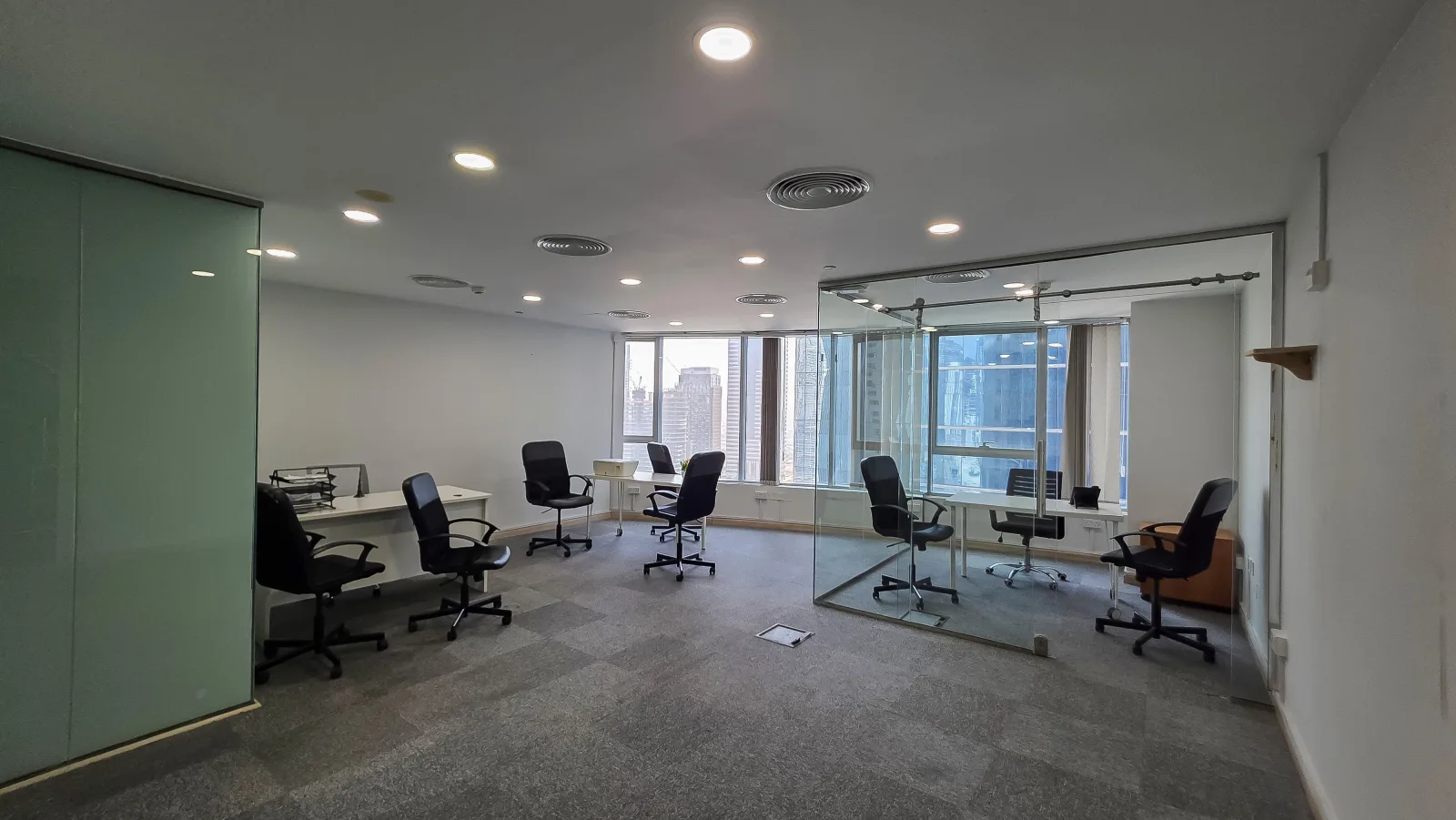 10M FOR FULL FLOOR OFFICE SPACE IN BUSINESS BAY | RENTED — 2