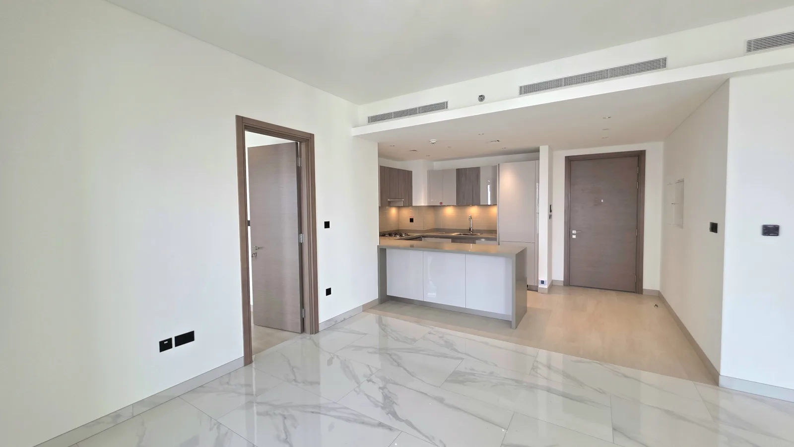 Brand New 2BR | High Floor | Ready to Move — 3