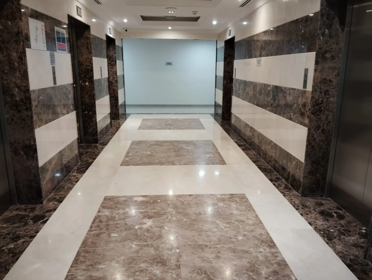 Race Course View | Prime Location | Vacant — 2