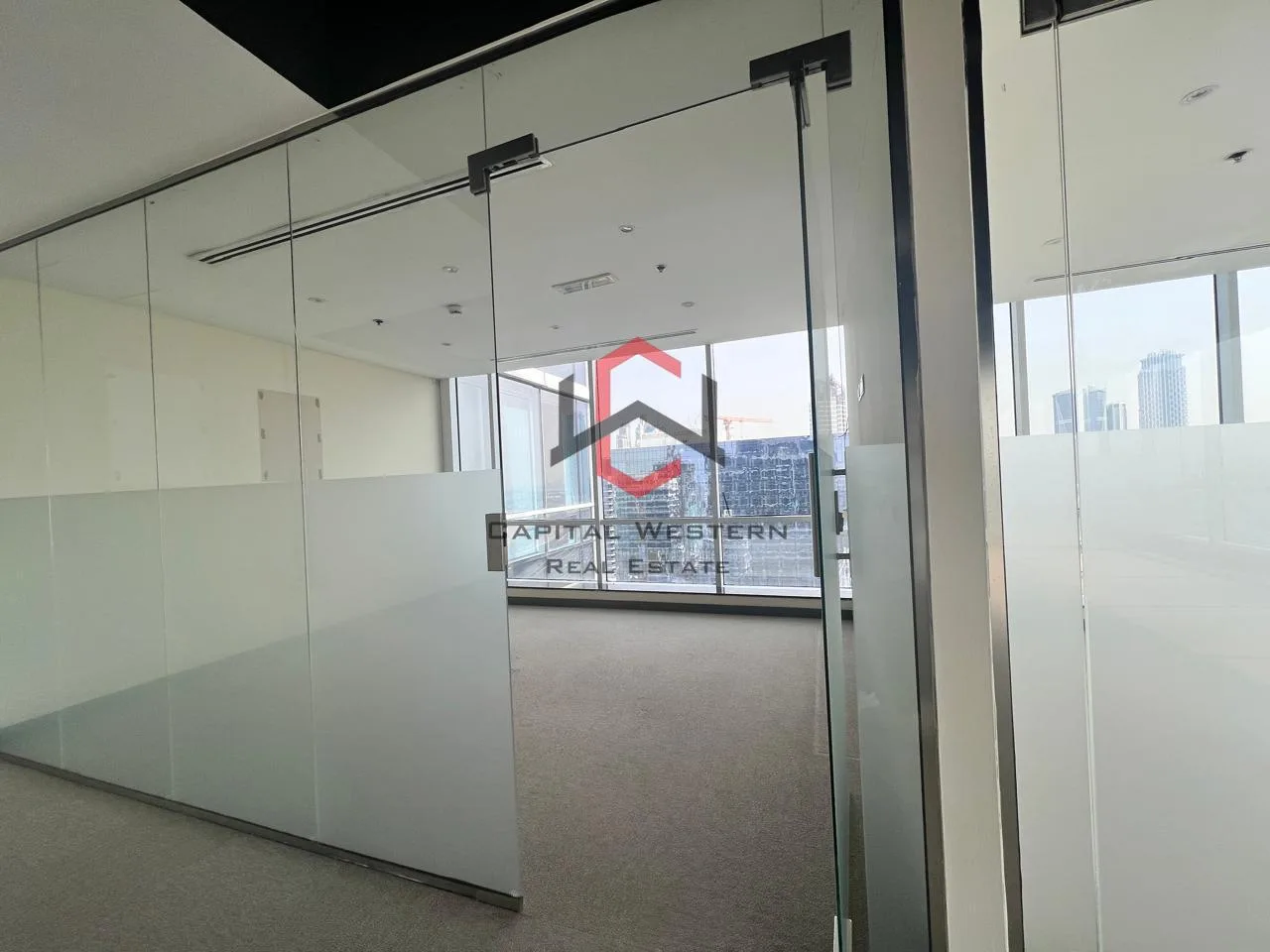 Fitted | Open View I Ready to move | Chiller Free | Business Bay — 4