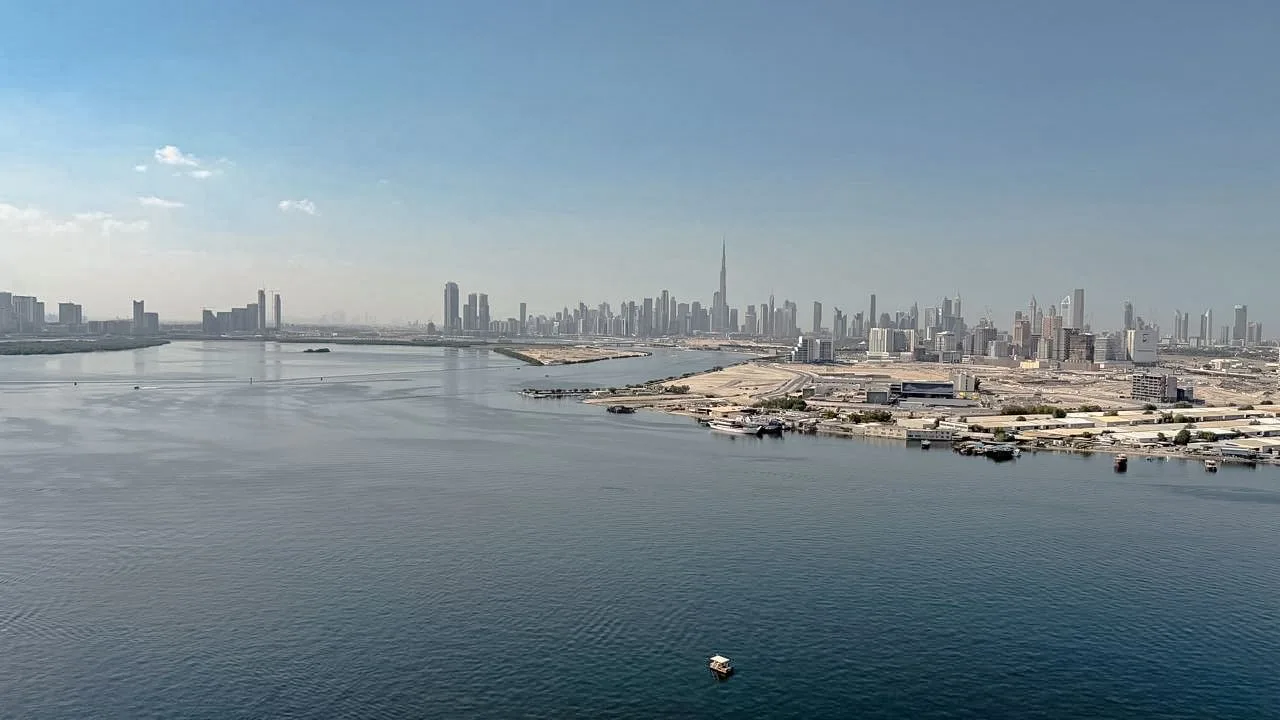 Fully Furnished 3BR | Luxurious | Stunning View
